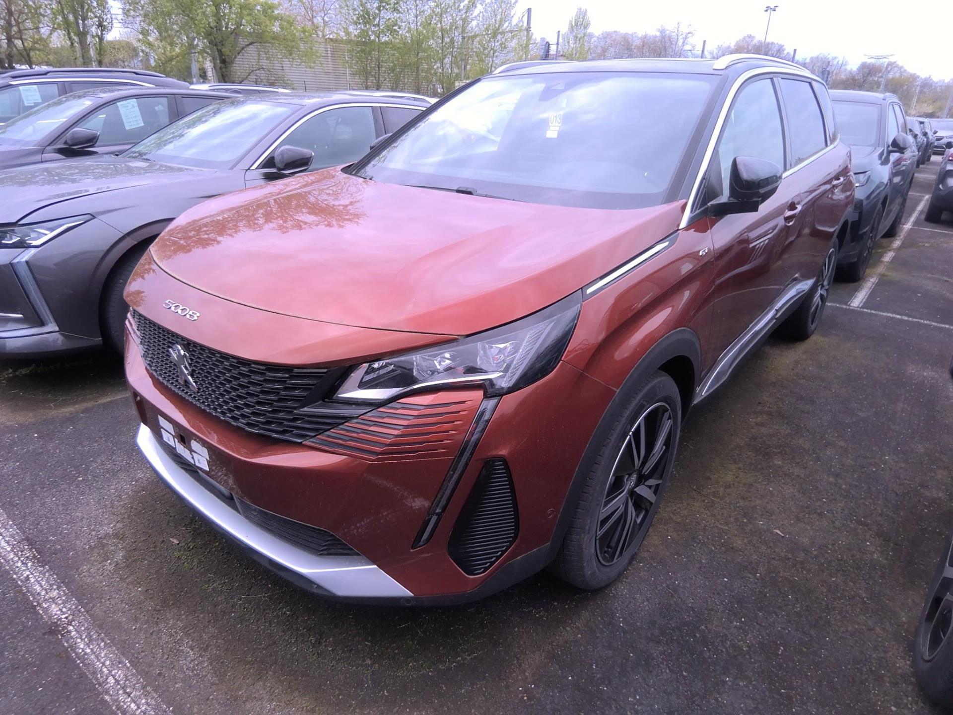 SUV 5008 BlueHDi 130 EAT8 S&S