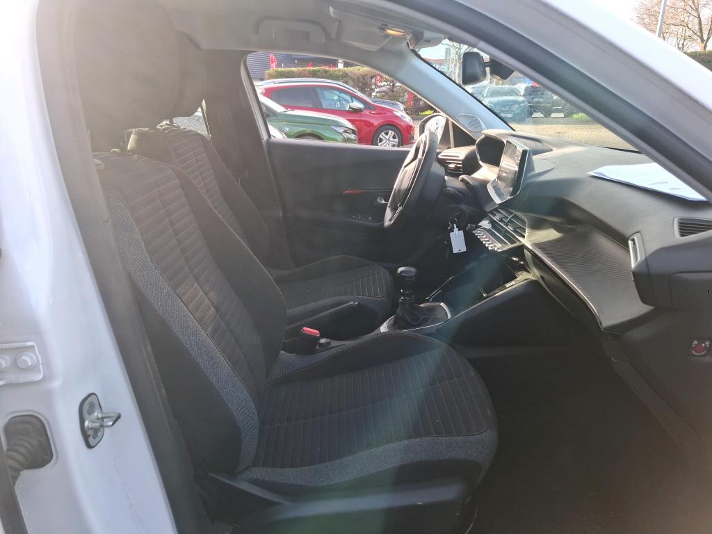 Peugeot 2008 PureTech 130 S&S BVM6 Active Pack 2022