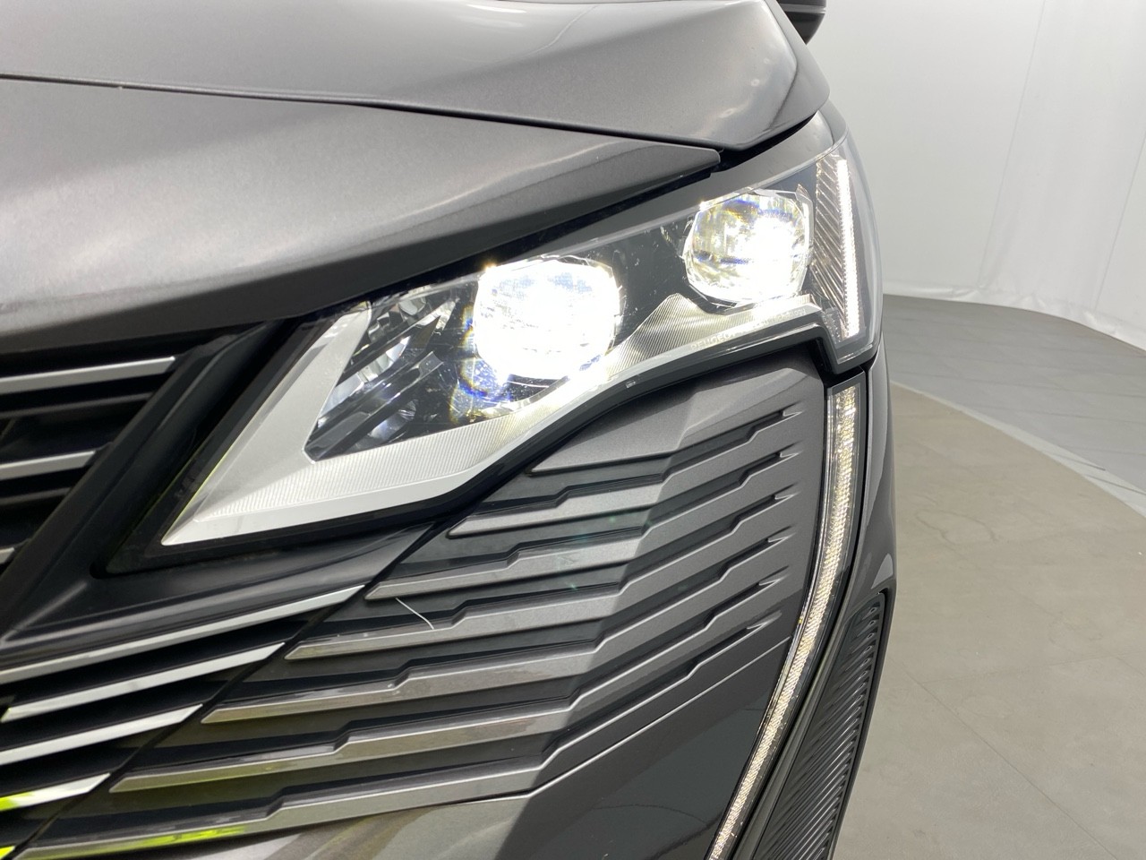 Peugeot 5008 PureTech 130ch S&S BVM6 GT 2023