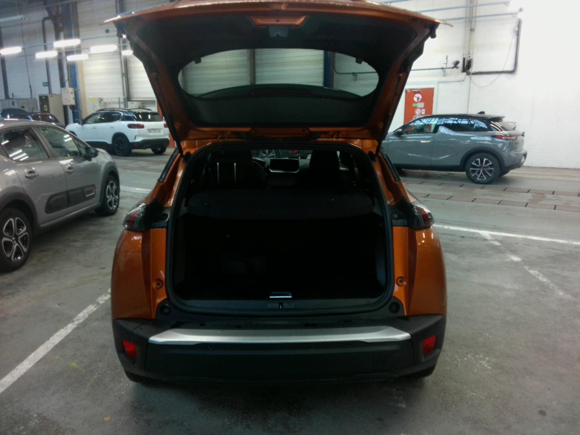Peugeot 2008 Electrique 136 ch GT 2023