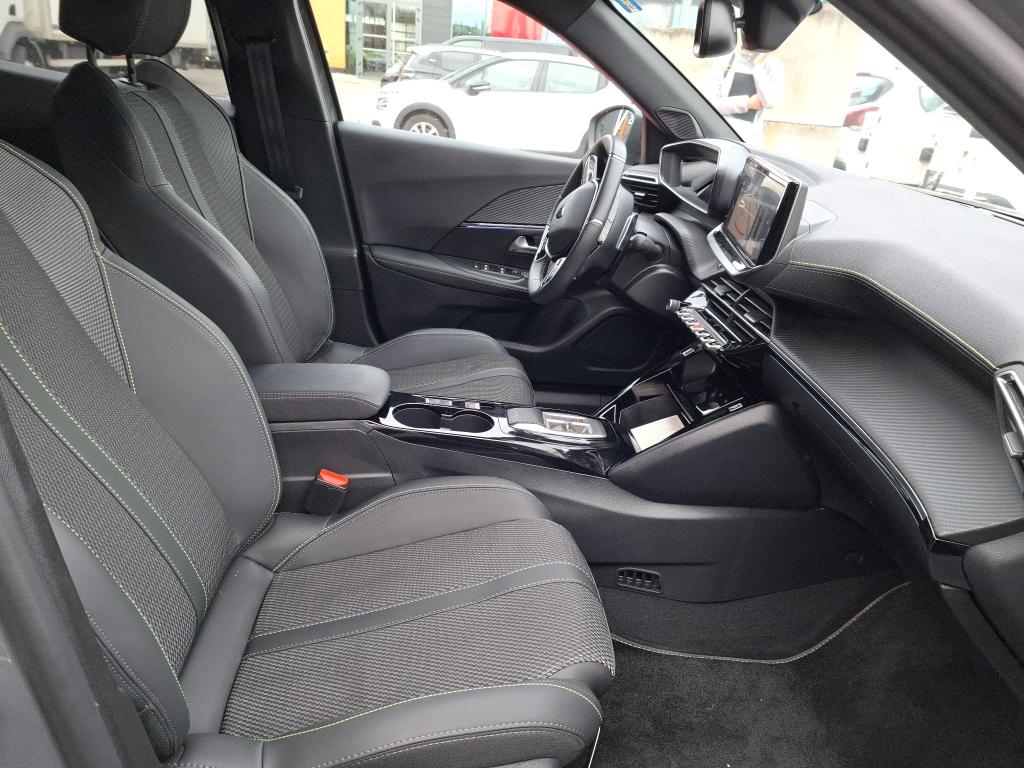 Peugeot 2008 Hybrid 145 ch e-DCS6 GT 2025