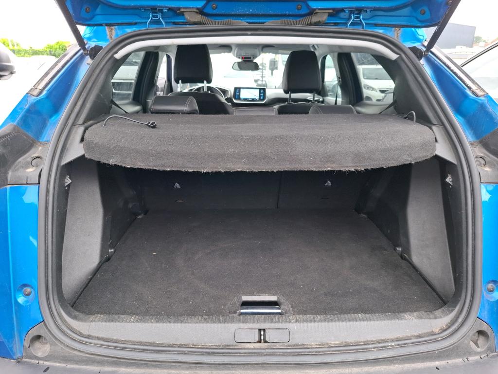 Peugeot 2008 PureTech 130 S&S EAT8 Allure Pack 2022