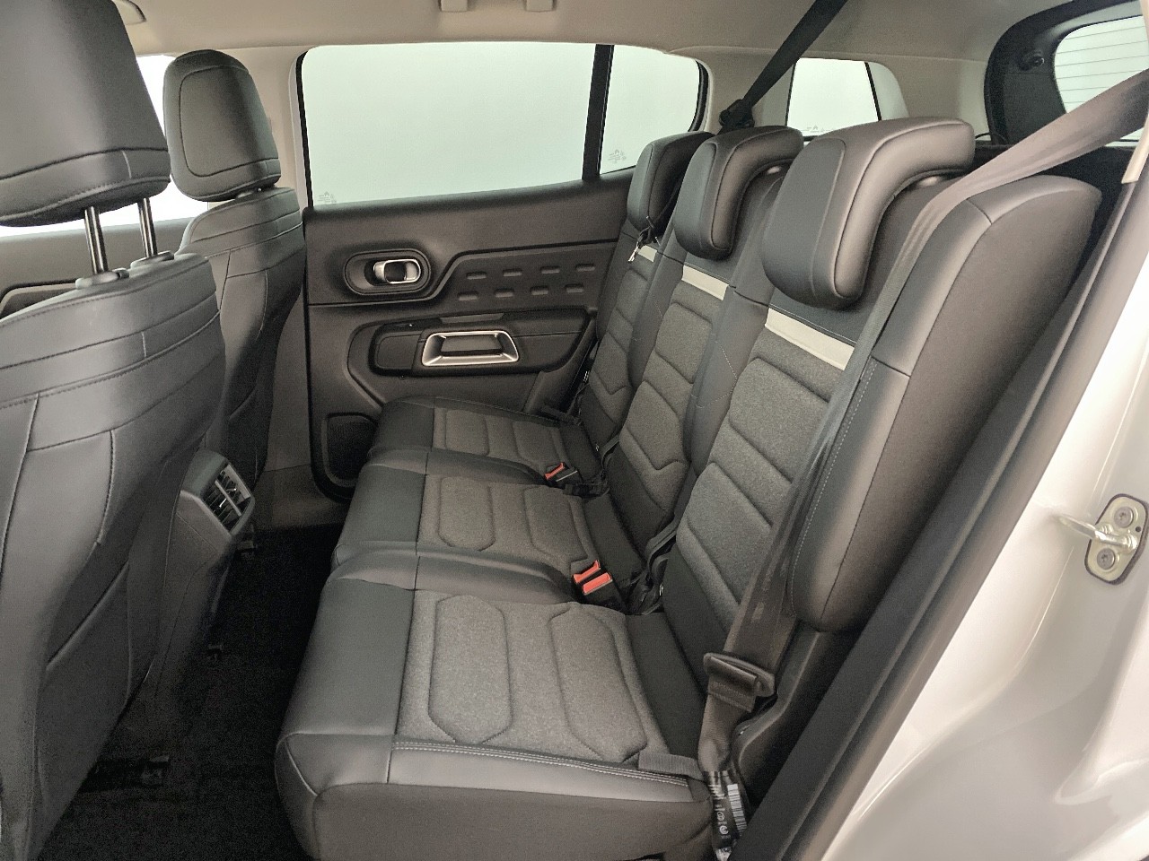 Citroen C5 Aircross Hybride 136 e-DCS6 Max 2024