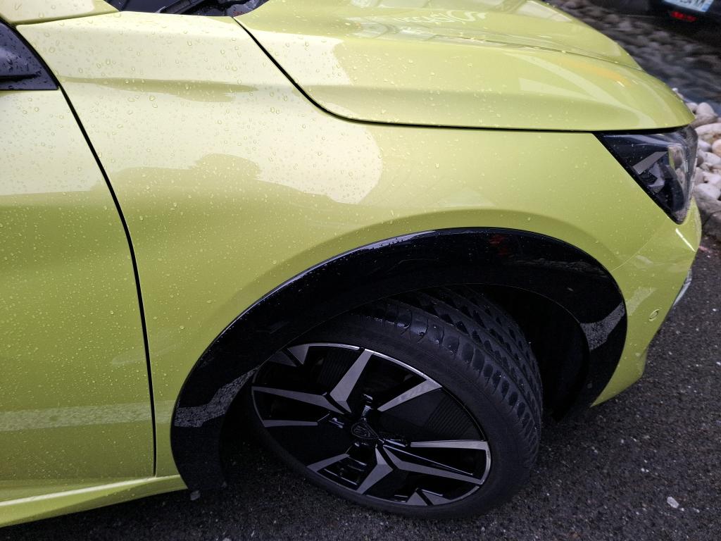 Peugeot 208 Hybrid 110 e-DCS6 GT 2025
