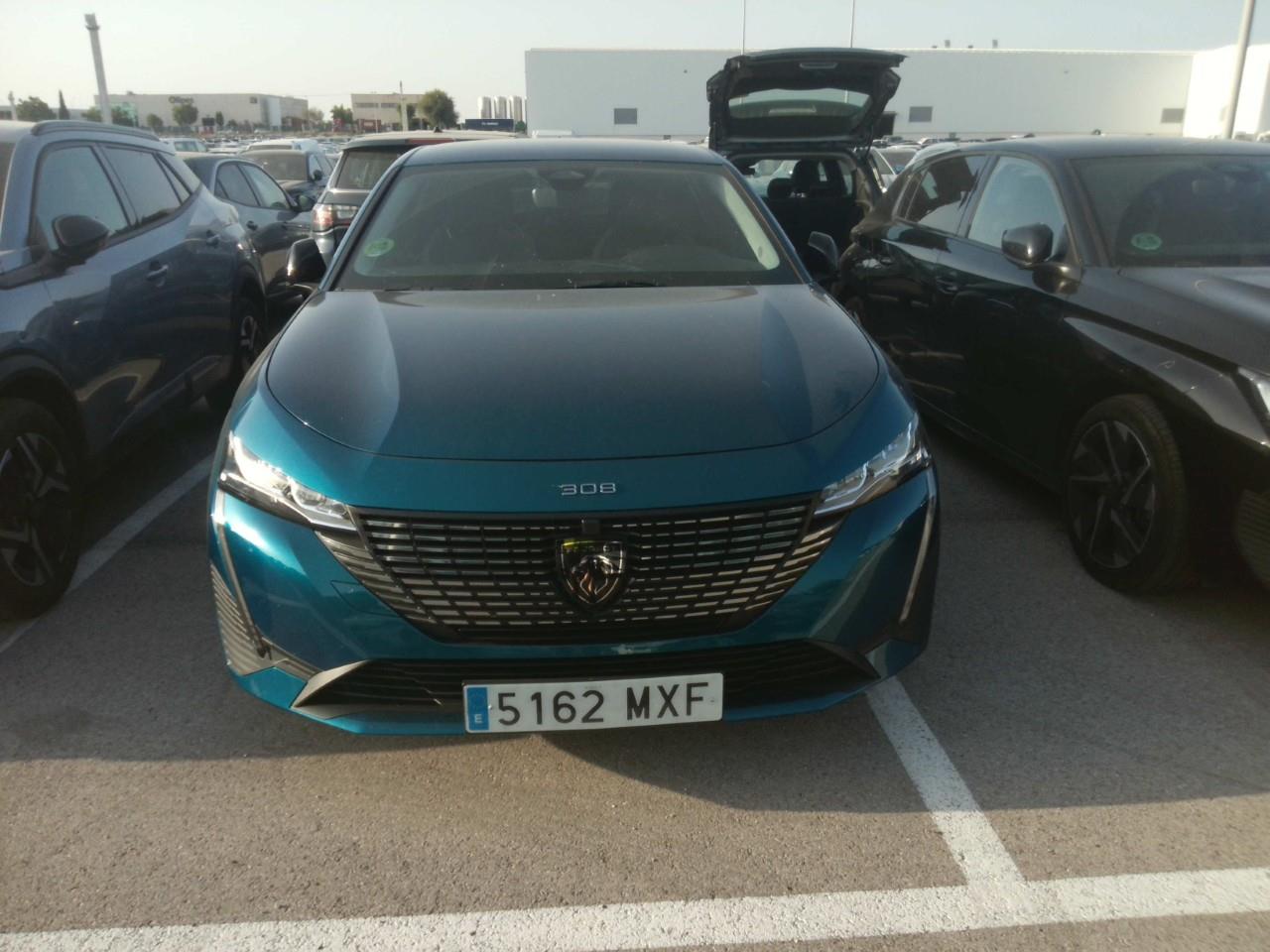 Peugeot 308 308 5p Allure BlueHDi 130 S&S EAT8