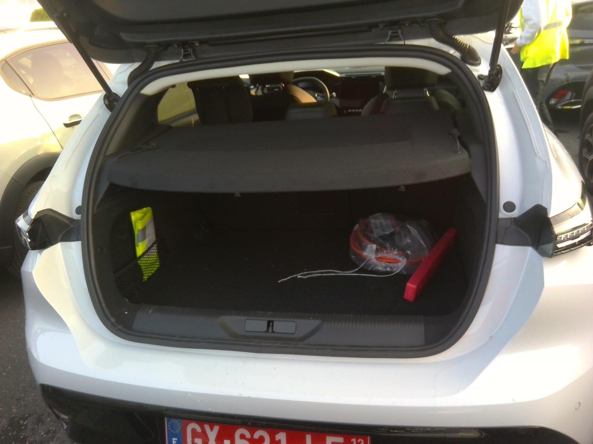 Peugeot 308 PHEV 180 e-EAT8 Allure 2024