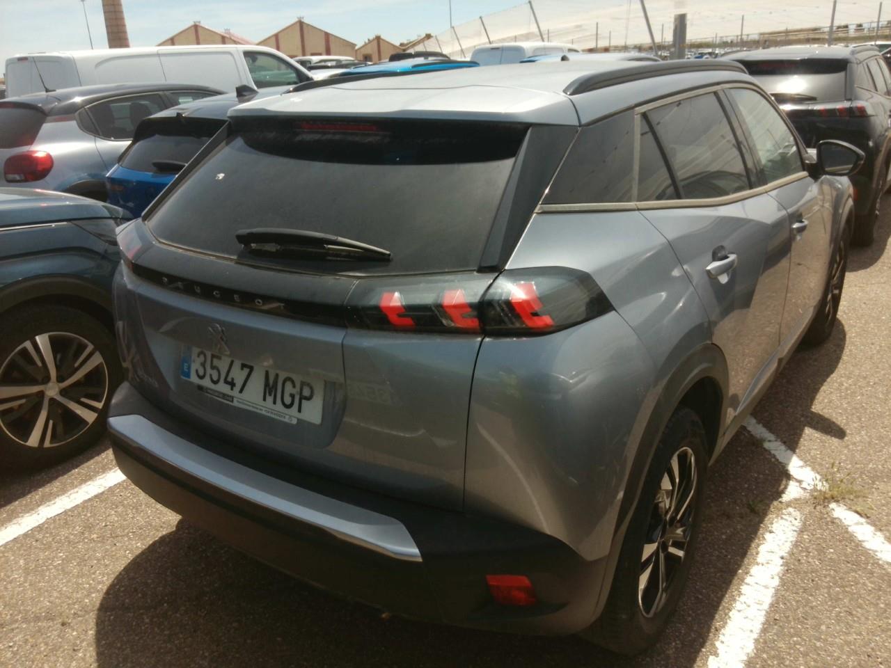 Foto Peugeot 2008 4
