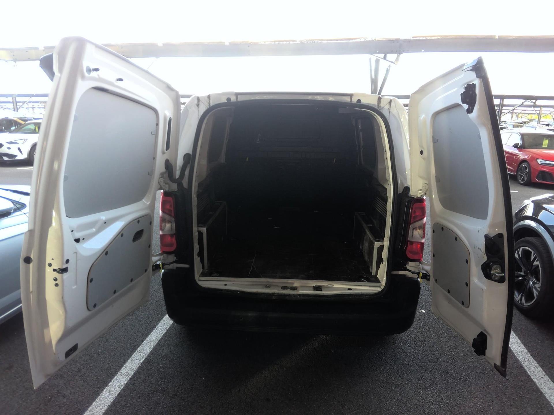 FIAT DOBLO FOURGON TAILLE M 650 KG BLUEHDI 100 S&S BVM6  2024