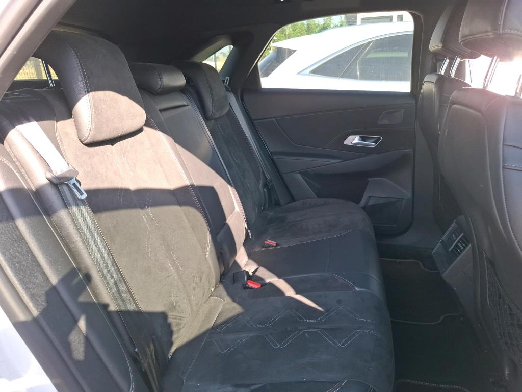 DS DS7 Crossback BlueHDi 130 EAT8 Performance Line+ 2022