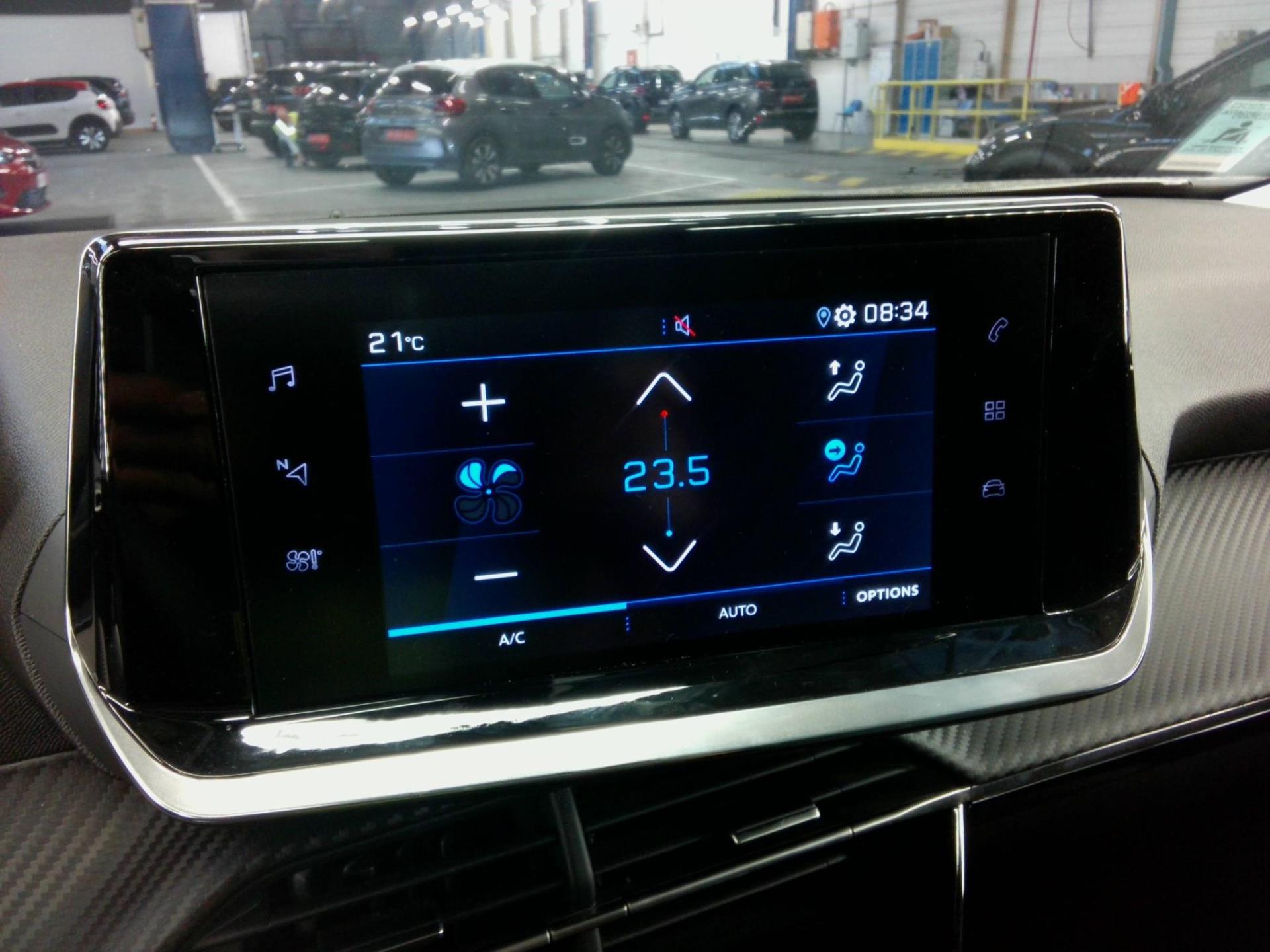 Peugeot 2008 PureTech 130 S&S BVM6 Allure 2022