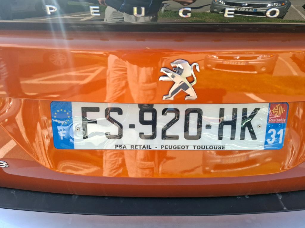 Peugeot 2008 BlueHDi 130 S&S EAT8 Allure Business 2020