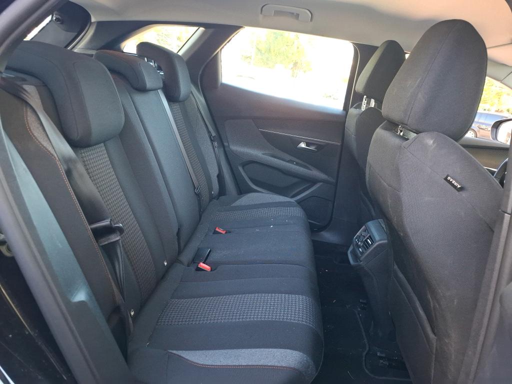 Peugeot 3008 BlueHDi 130ch S&S EAT8 Active Pack 2022