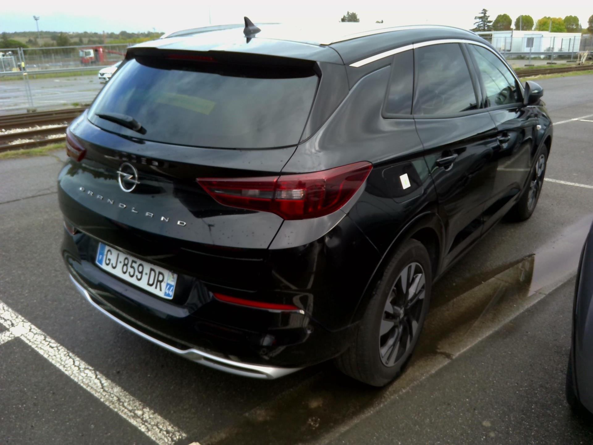 Opel Grandland Hybrid4 300 ch AWD BVA8 Ultimate 2022
