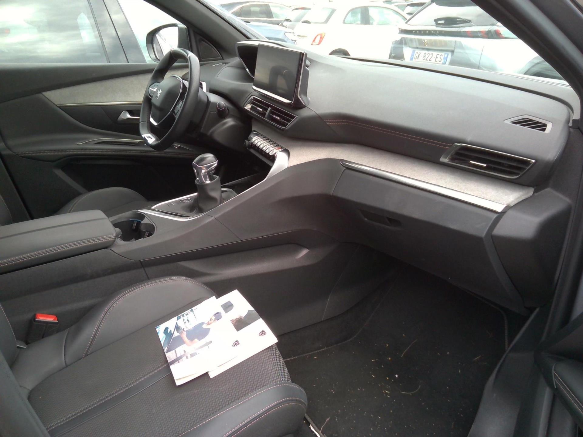 Peugeot 3008 PureTech 130ch S&S BVM6 GT 2023