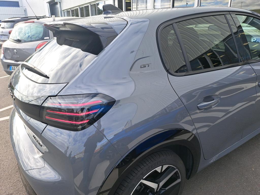 Peugeot 208 Hybrid 145 ch e-DCS6 GT 2025