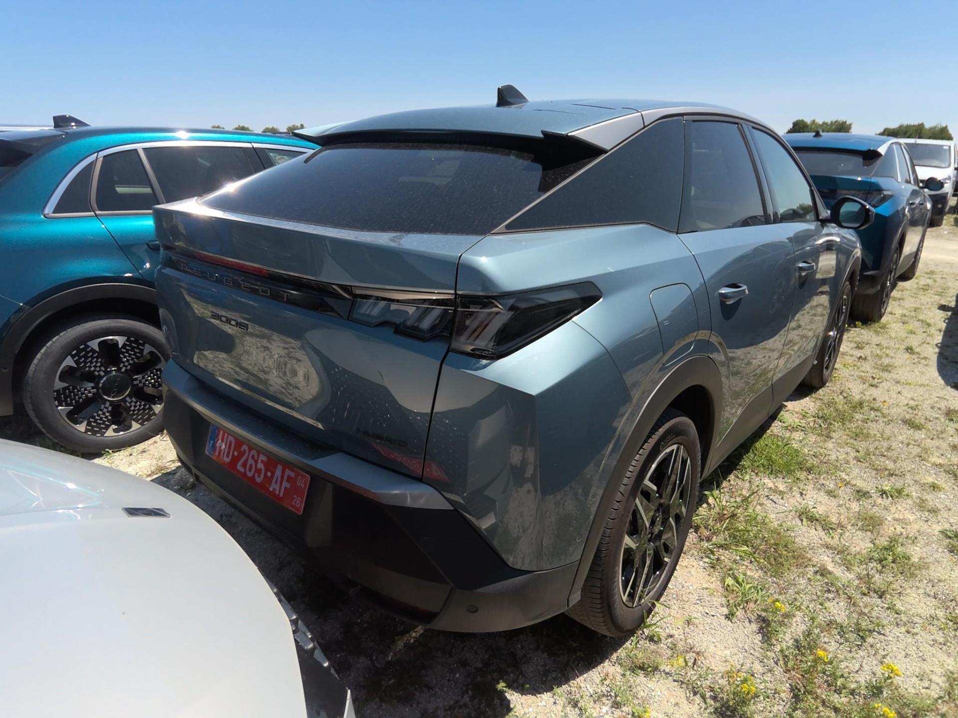 Peugeot 3008 Hybrid 145 e-DCS6 Allure 2025