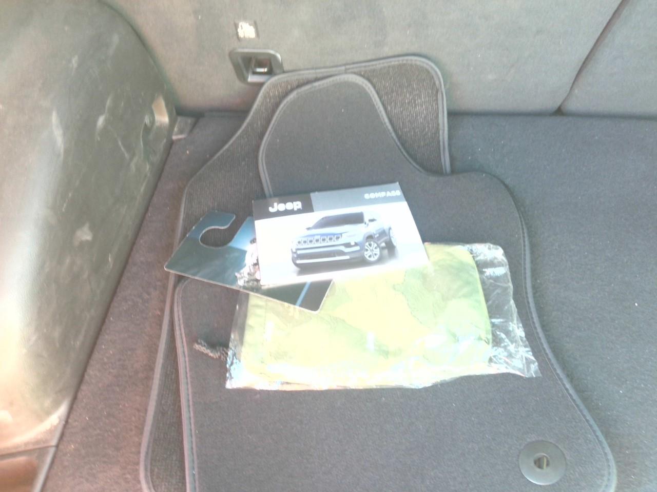 Foto Jeep Compass 8