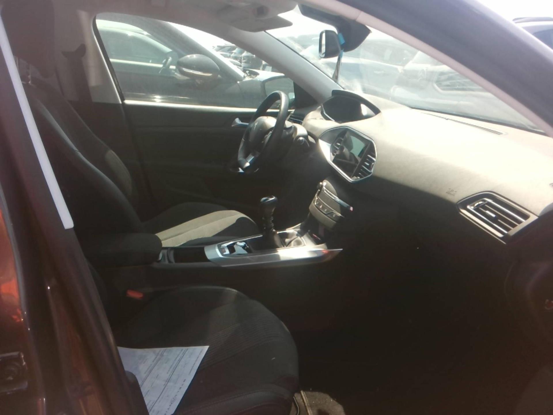 Peugeot 308 SW BlueHDi 130ch S&S BVM6 Allure Pack 2021