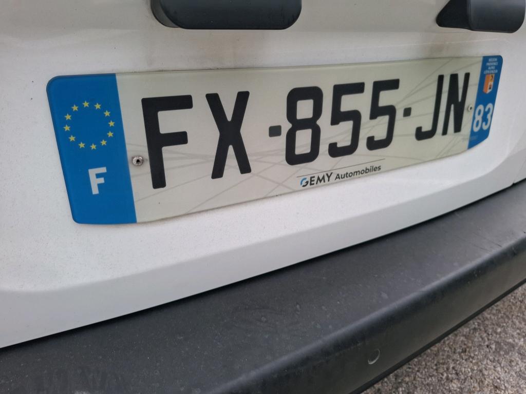 Peugeot PARTNER FOURGON STANDARD 650 KG BLUEHDI 100 S&S BVM5 PREMIUM 2021