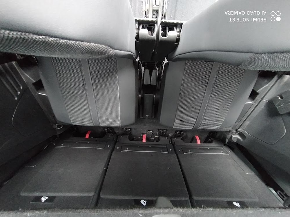 Foto Peugeot 5008 11