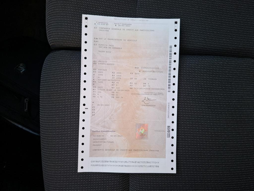 Peugeot PARTNER FOURGON STANDARD 650 KG BLUEHDI 100 S&S BVM5 PREMIUM 2021