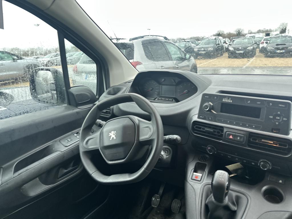 Peugeot PARTNER FOURGON STANDARD 650 KG BLUEHDI 100 S&S BVM5 PREMIUM 2020