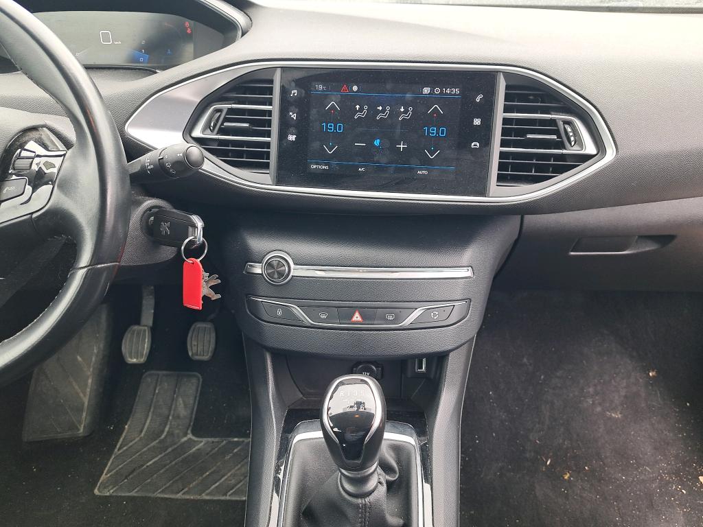 Peugeot 308 AFFAIRE BLUEHDI 100 S&S BVM6 PREMIUM PACK 2020