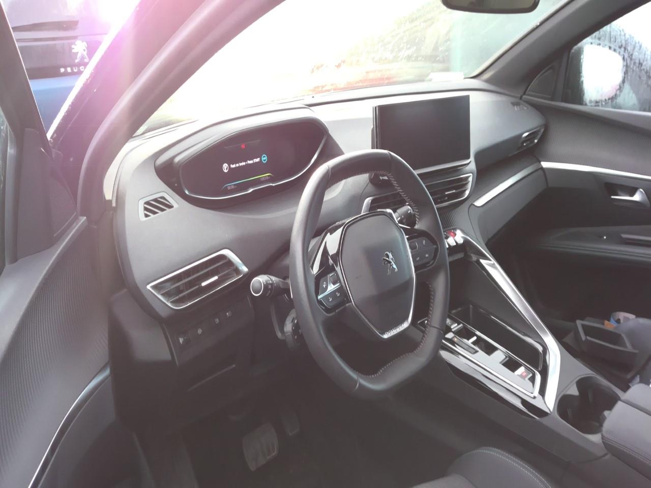 Foto Peugeot 3008 Plug-in Hybrid 4