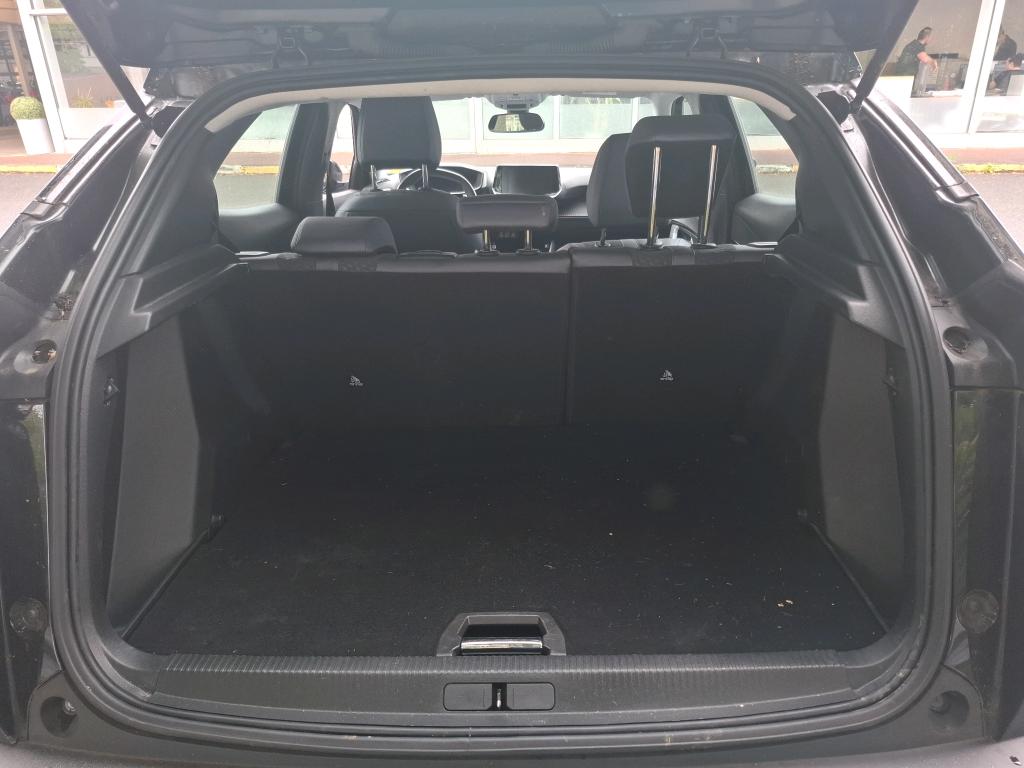 Peugeot 2008 BlueHDi 130 S&S EAT8 Allure 2020
