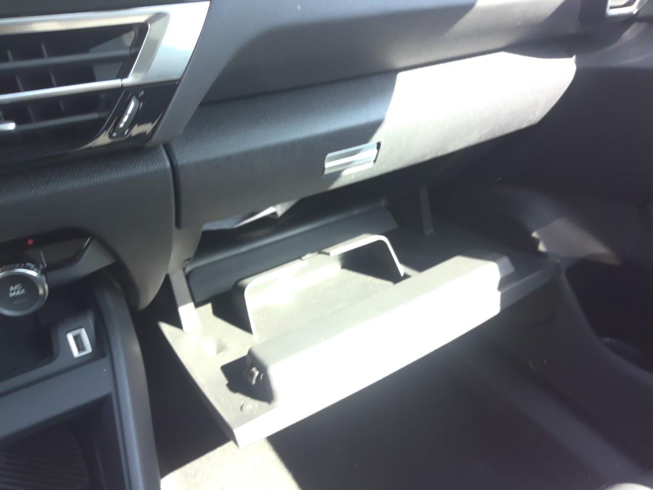 Foto Citroën C4 X 10