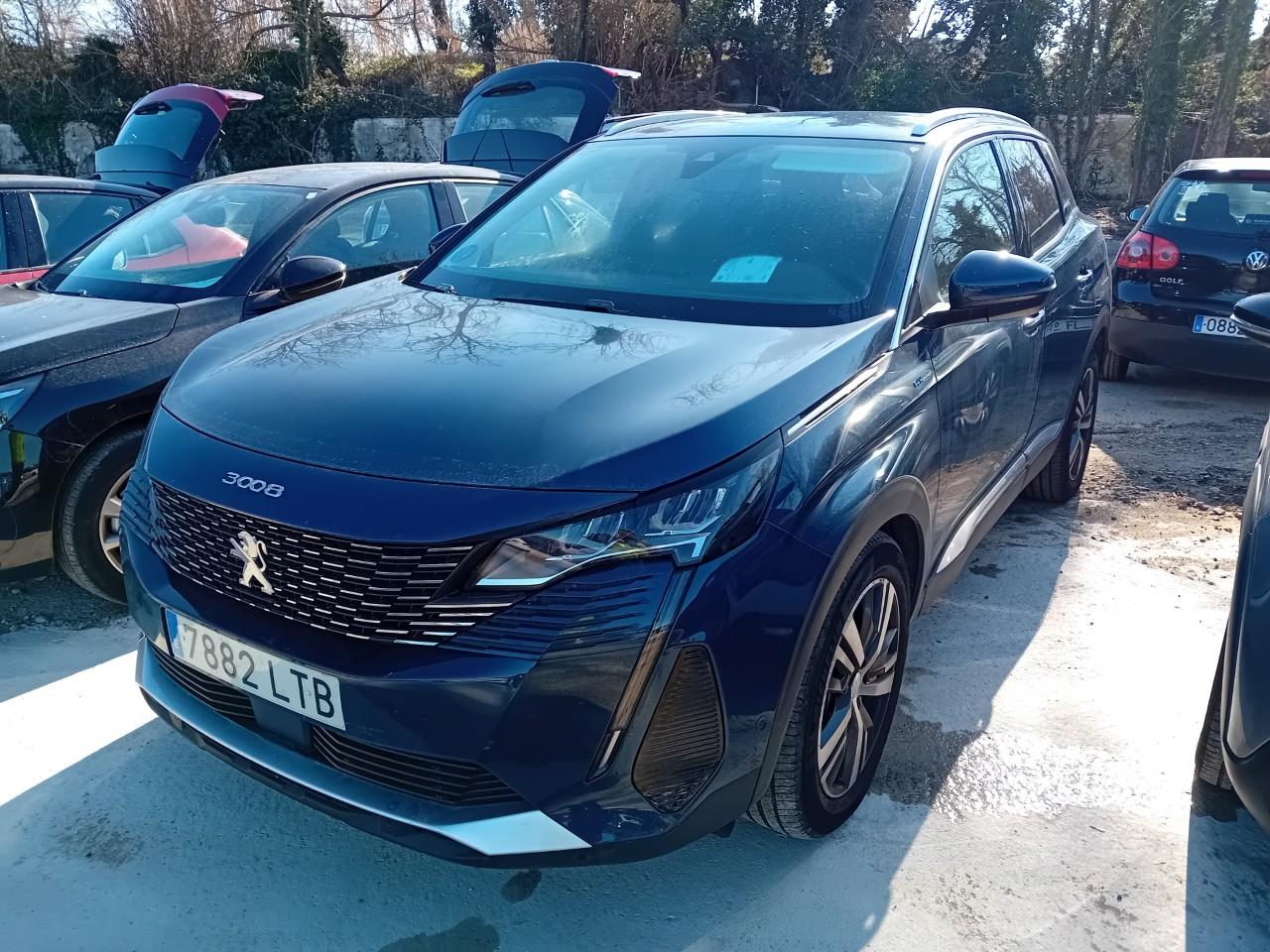 Foto Peugeot 3008 Hybrid 2