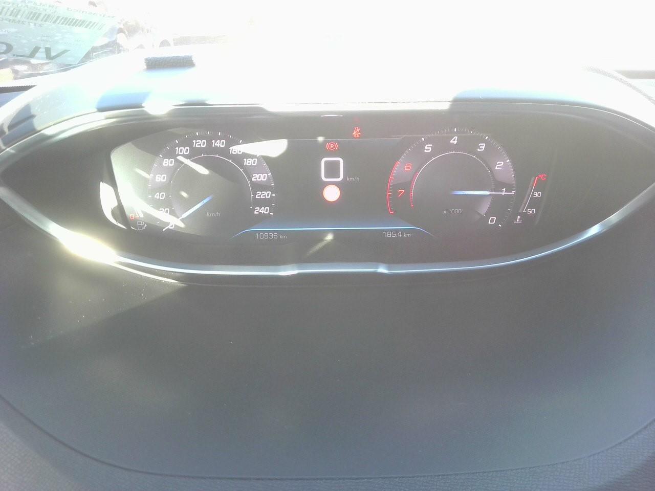 Foto Peugeot 3008 4