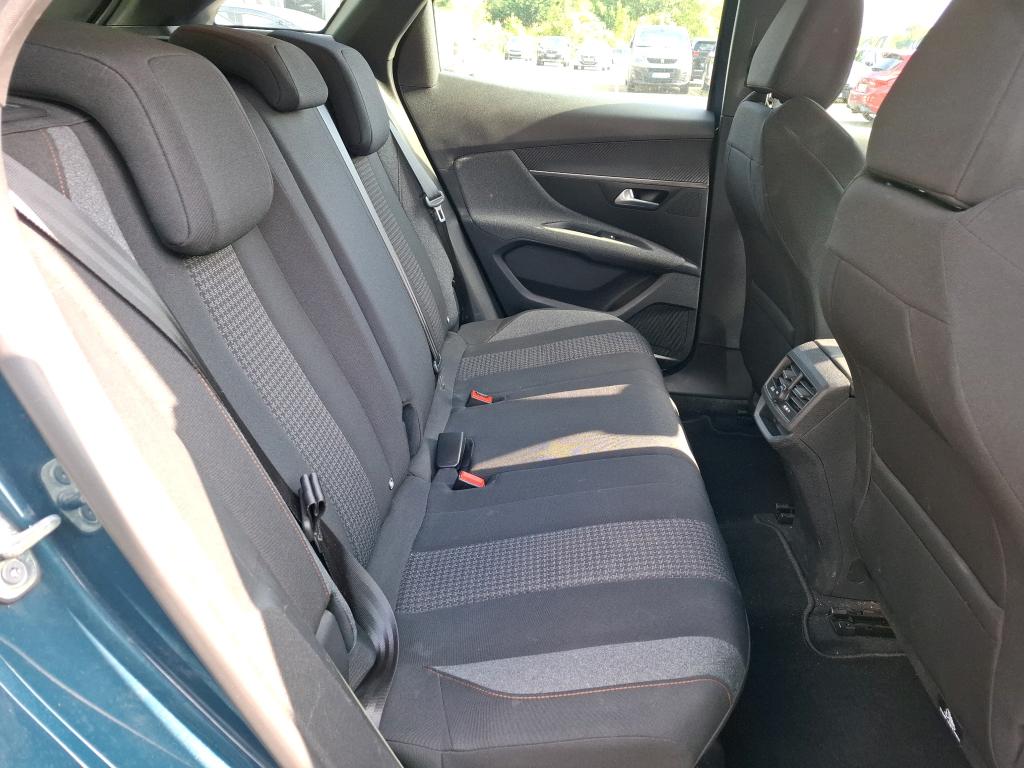 Peugeot 3008 BlueHDi 130ch S&S EAT8 Active Pack 2022