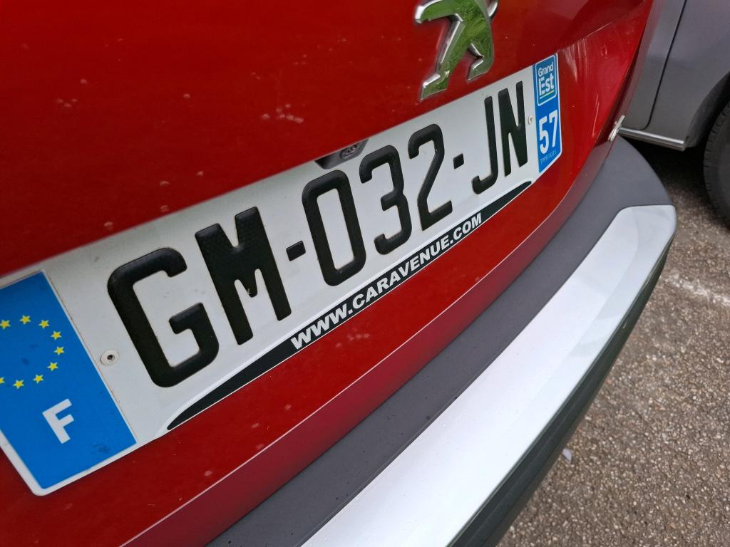 Peugeot 2008 PureTech 130 S&S EAT8 GT 2023