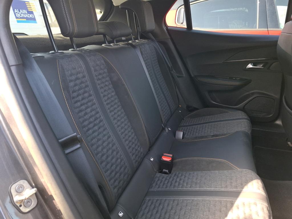 Peugeot 2008 BlueHDi 130 S&S EAT8 Roadtrip 2022