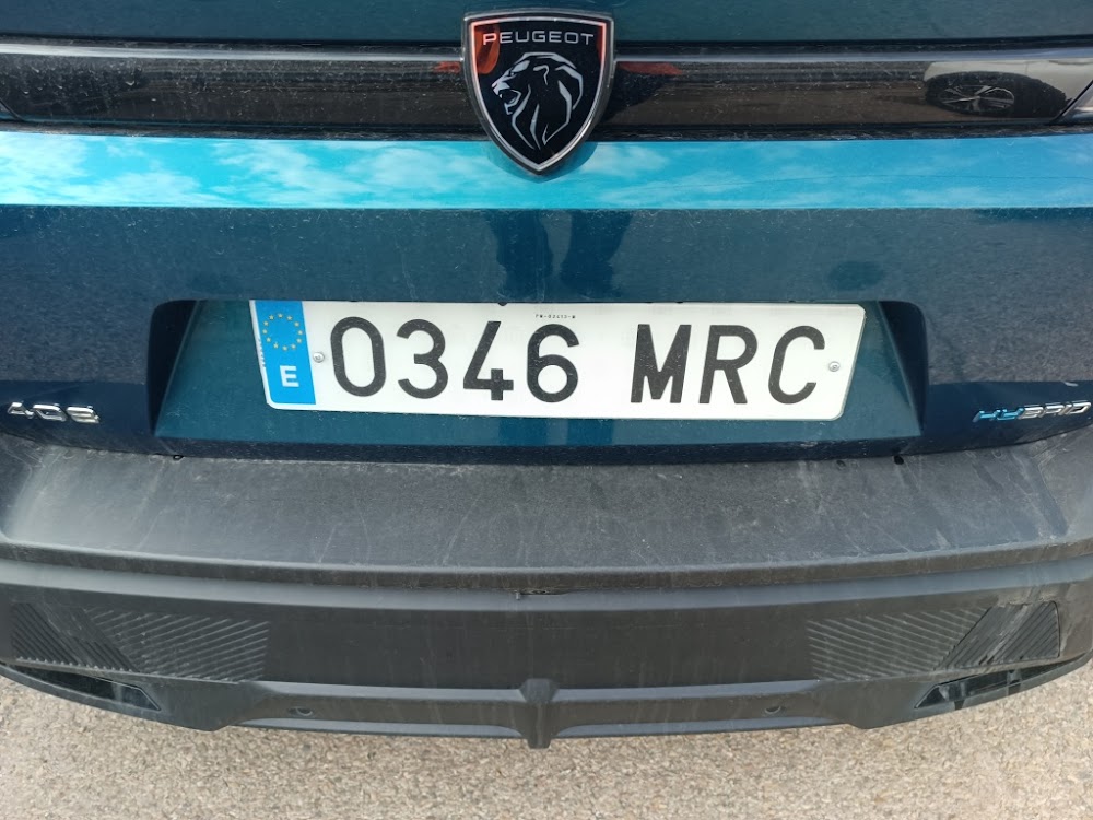 Peugeot 408 Nuevo 408 Allure PLUG-IN HYBRID 180 e-EAT8