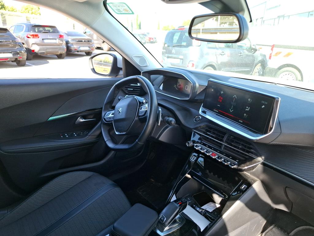 Peugeot 2008 BlueHDi 130 S&S EAT8 Allure Business 2021