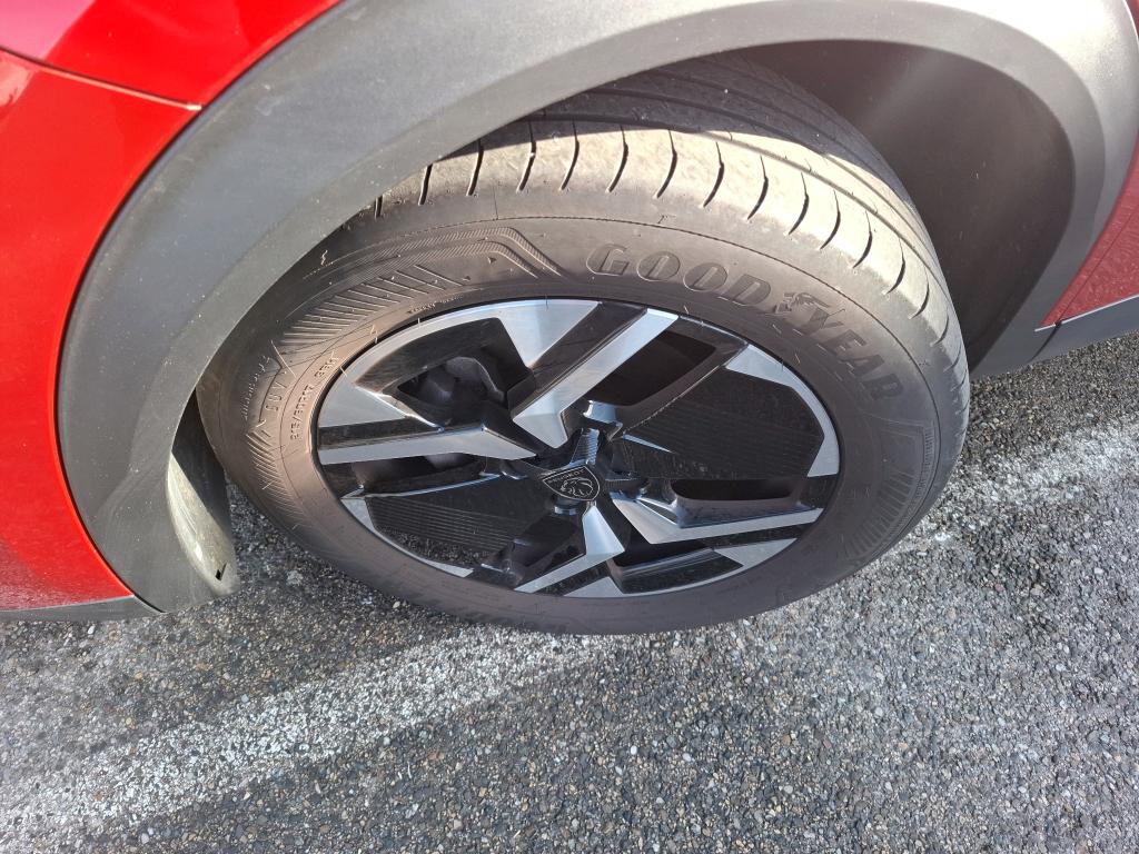 Peugeot 2008 PureTech 130 S&S EAT8 GT 2024