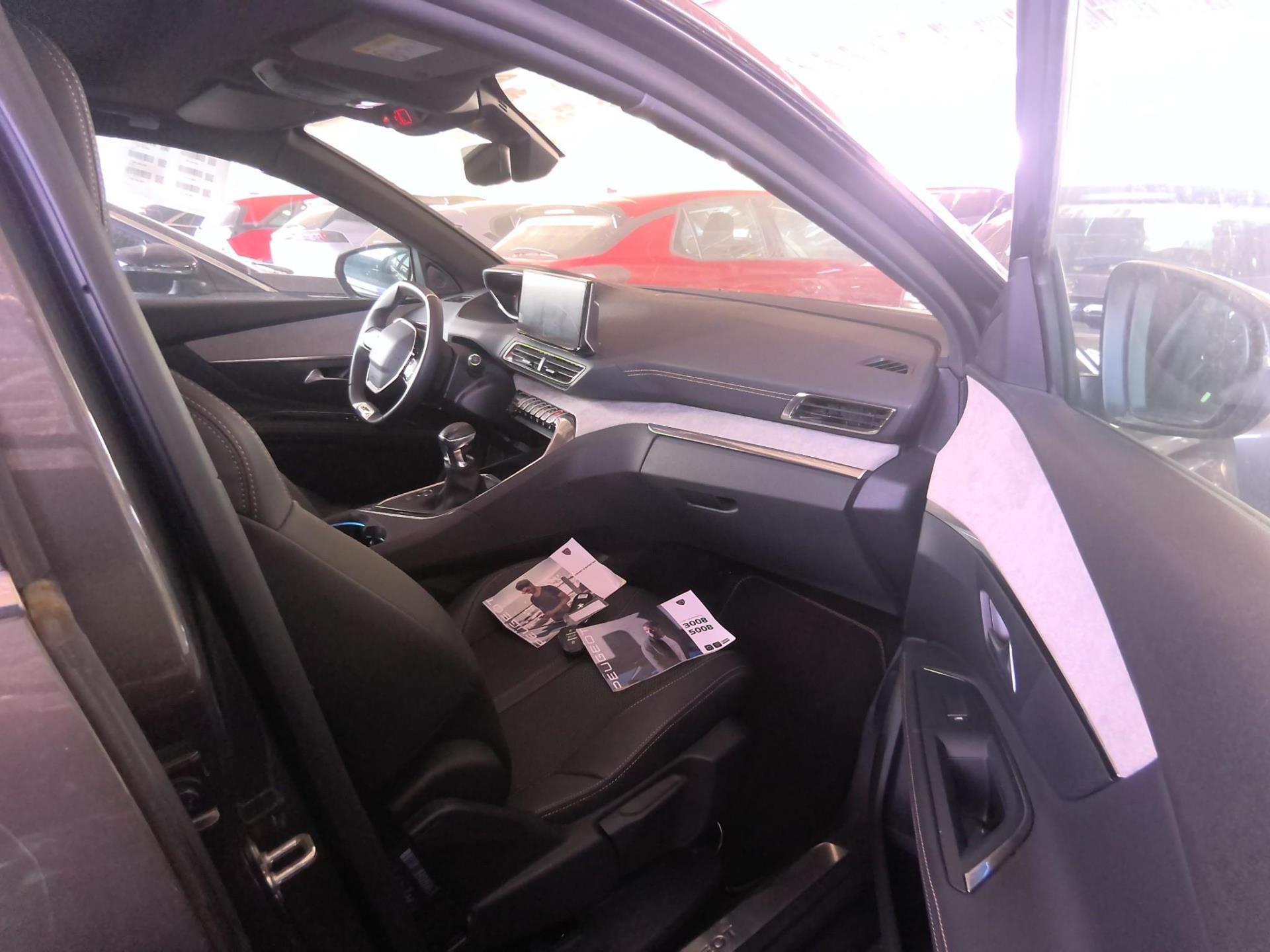 Peugeot 5008 PureTech 130ch S&S BVM6 GT 2023