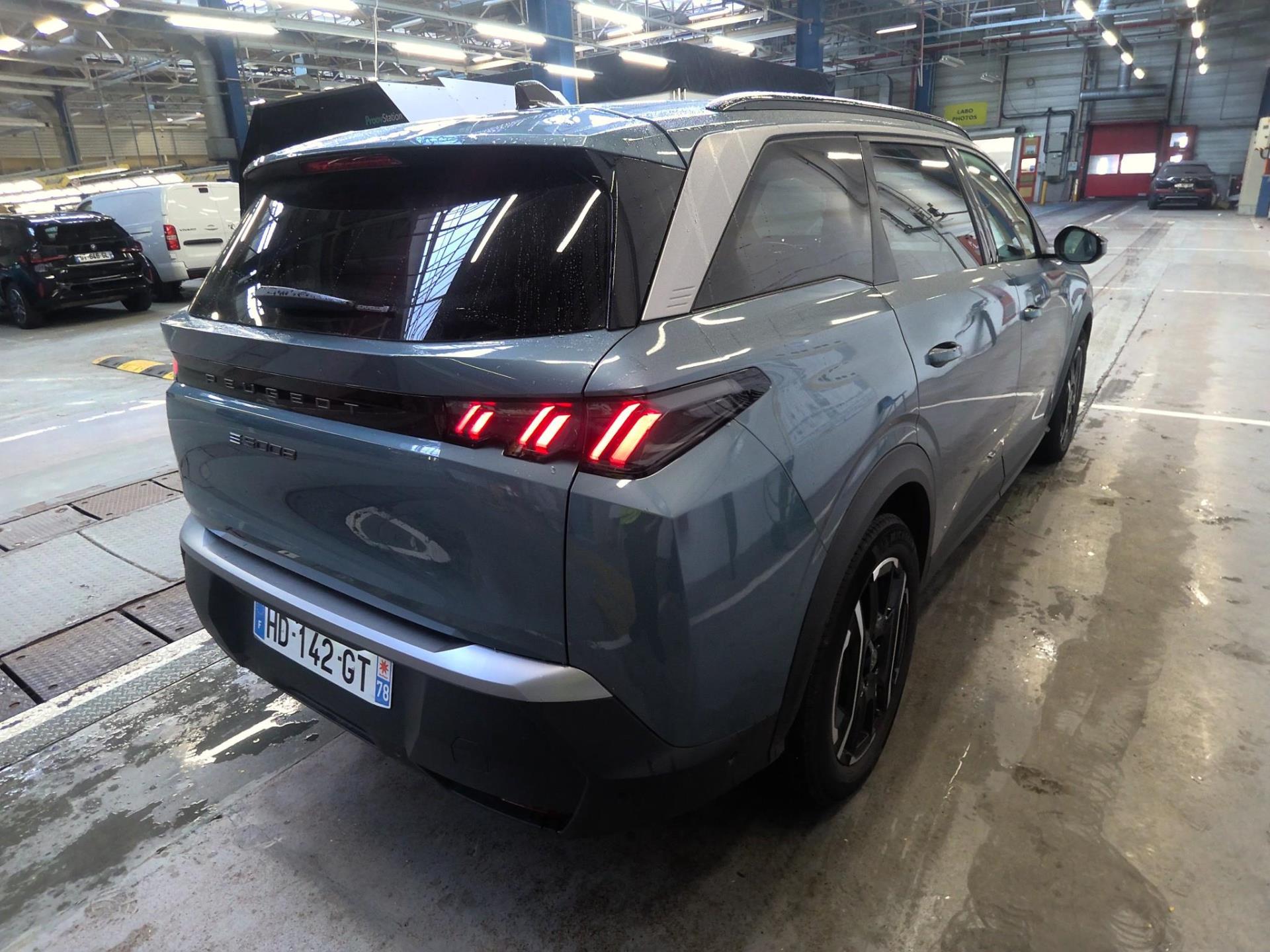 Peugeot 5008 Electrique 210 ch 73 kWh Allure 2025