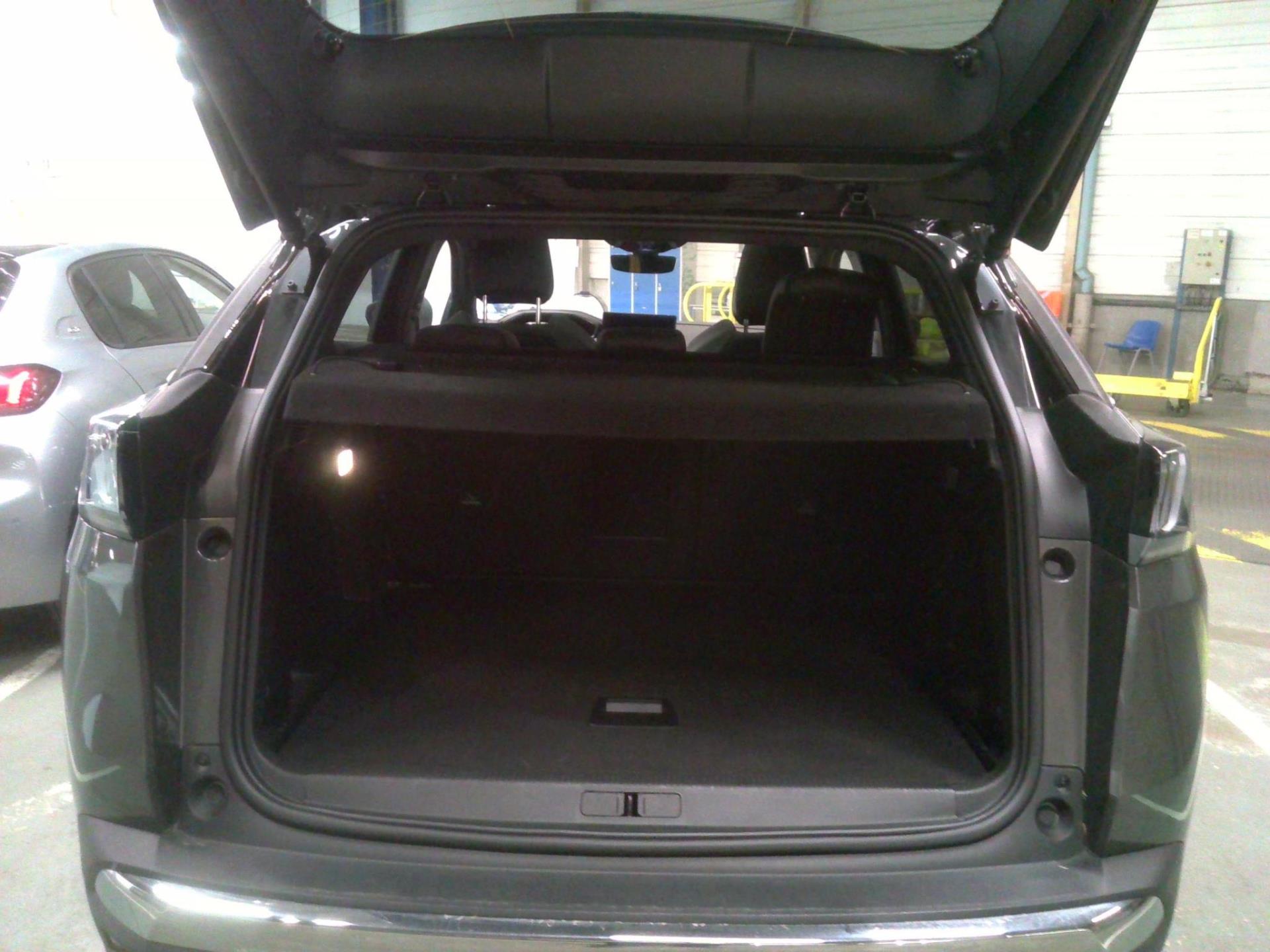 Peugeot 3008 PureTech 130ch S&S BVM6 GT 2023
