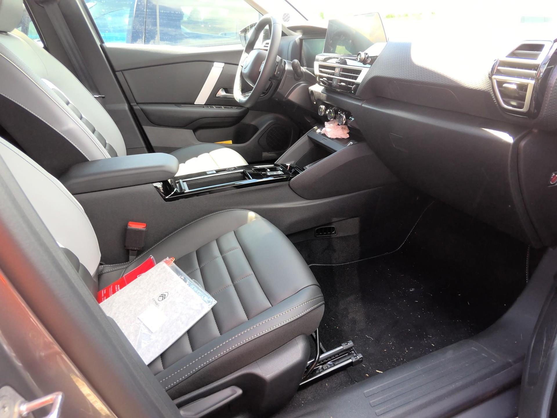 Citroen C4 Hybride 145 e-DCS6 Max 2025