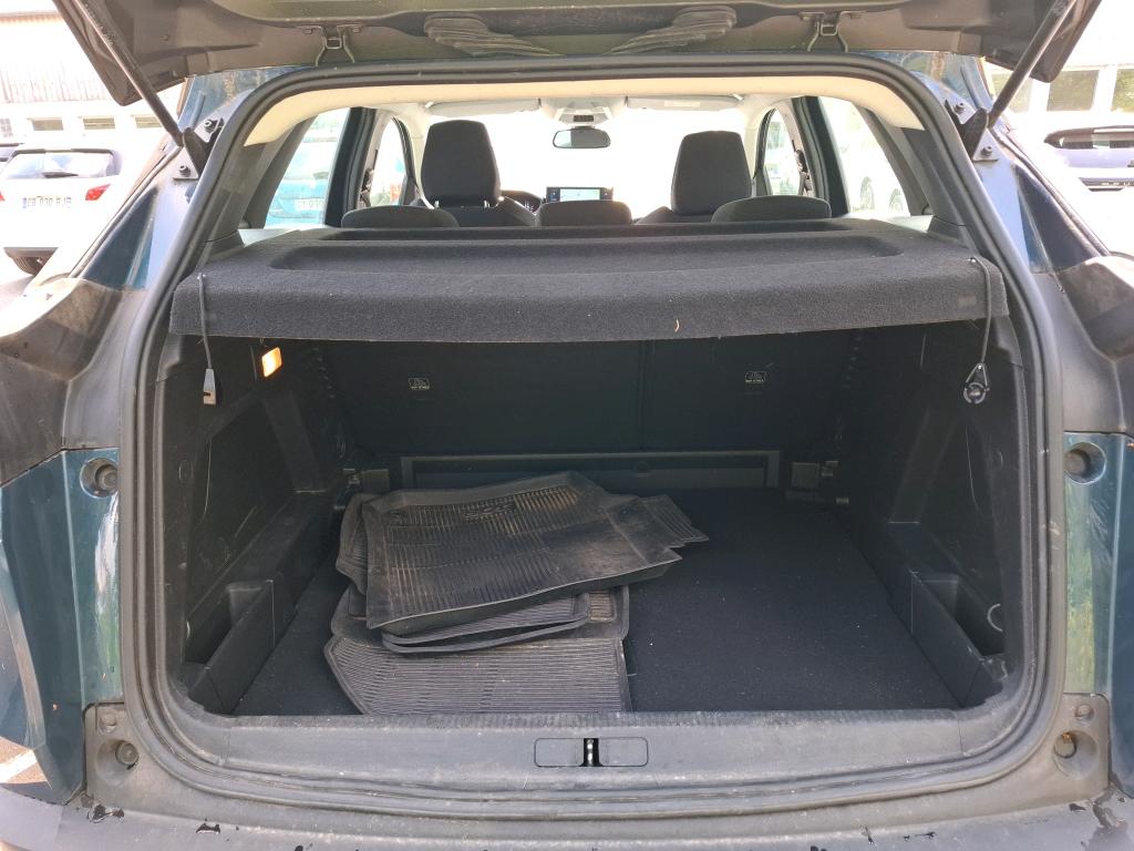 Peugeot 3008 BlueHDi 130ch S&S EAT8 Active Pack 2022