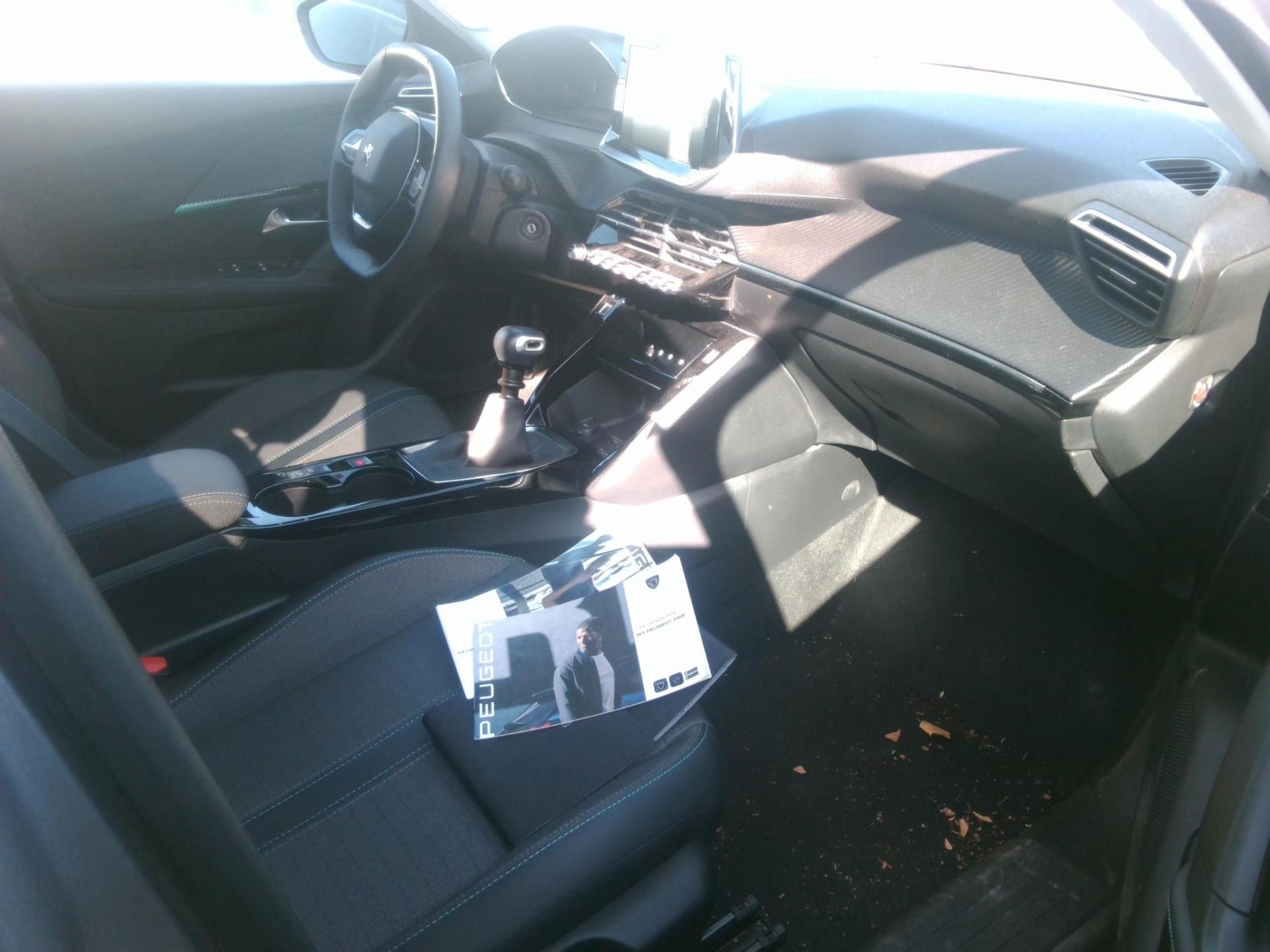 Peugeot 2008 PureTech 130 S&S BVM6 Allure 2022