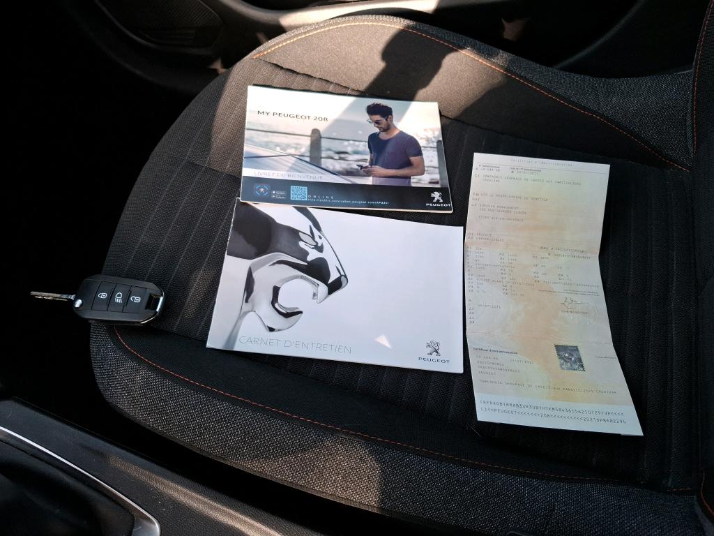 Peugeot 208 BlueHDi 100 S&S BVM6 Active 2021