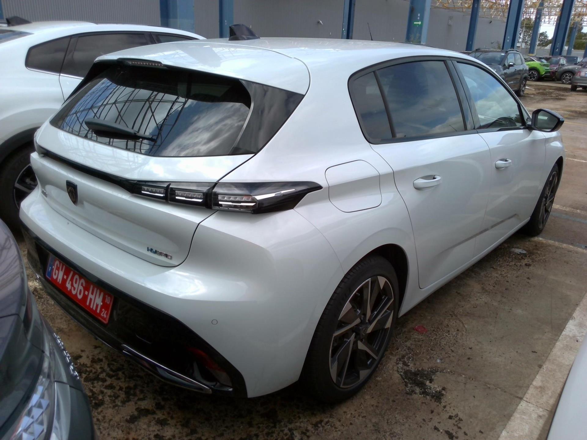 Peugeot 308 PHEV 180 e-EAT8 Allure 2024