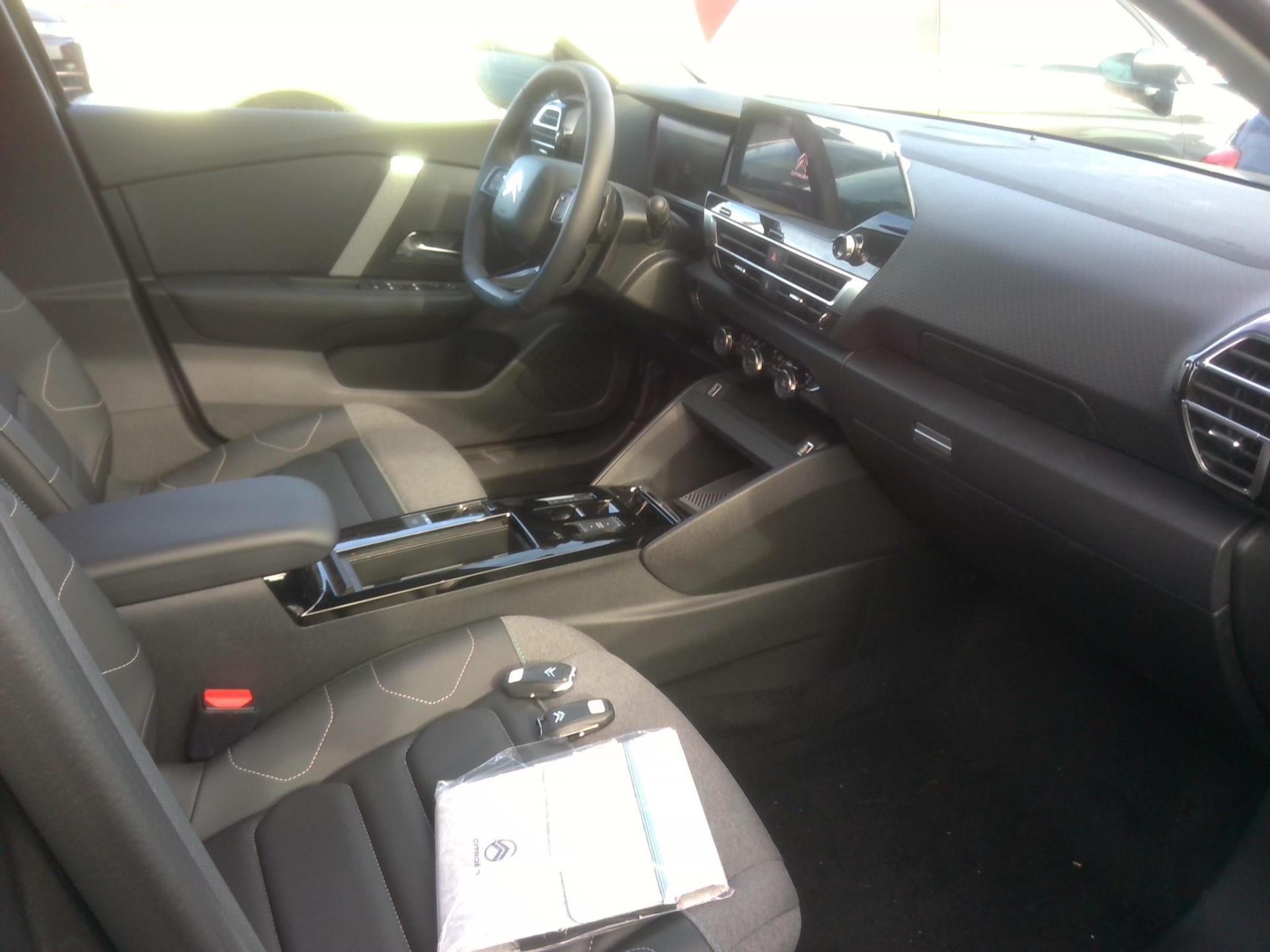 Citroen C4 X PureTech 130 S&S EAT8 Shine 2023