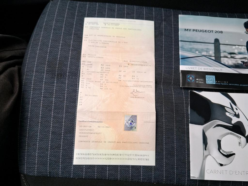 Peugeot 208 BLUEHDI 100 S&S BVM6 PREMIUM PACK 2021