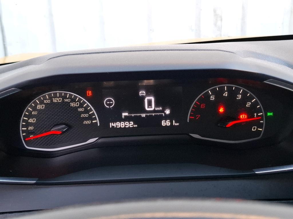 Peugeot 208 BlueHDi 100 S&S BVM6 Active 2021