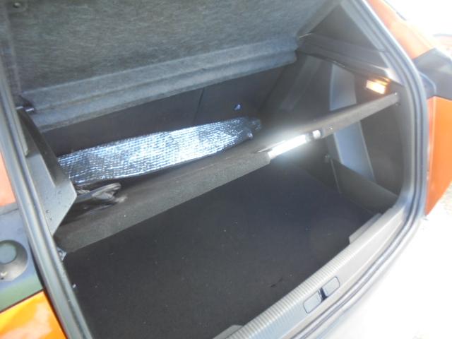 Foto Peugeot 2008 12